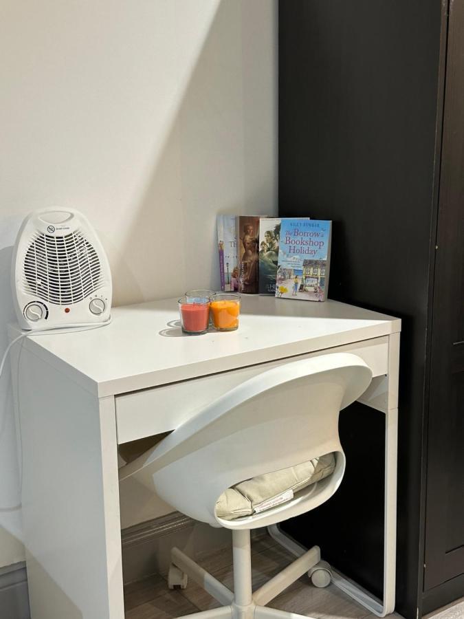 Apartamento Acton High Street Londres Exterior foto